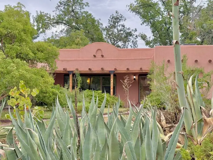602 Lakeside, Carlsbad, NM 88220 - #2
