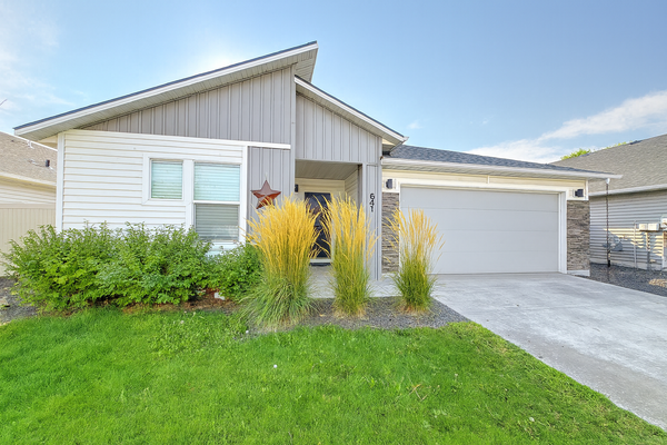 641 S Bangor Way, Nampa, ID 83687