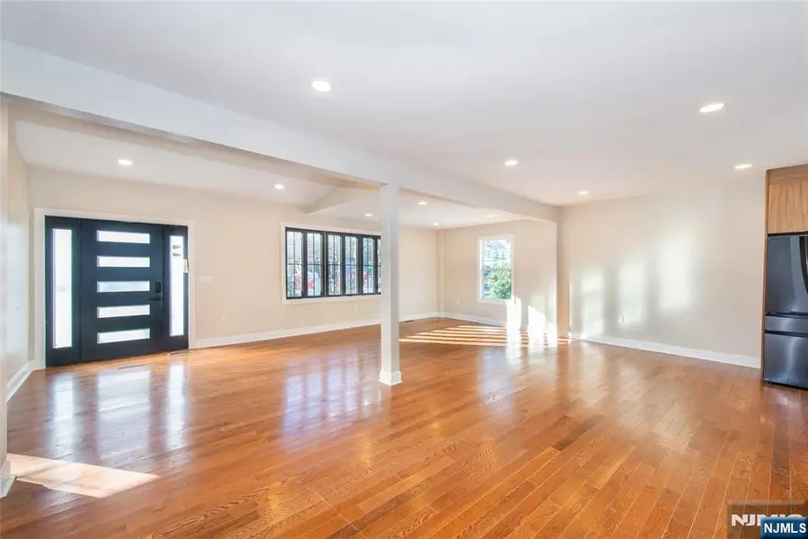 50 Grand Ave, Ridgefield Park, NJ 07660 - Image #3