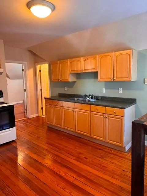 595 Armistice Boulevard #3 #3, Pawtucket, RI 02861