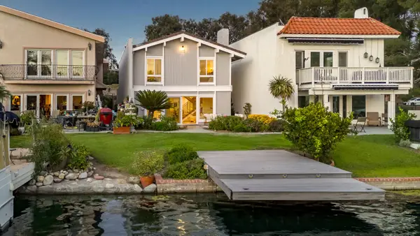 24708 Toledo, Lake Forest (el Toro), CA 92630