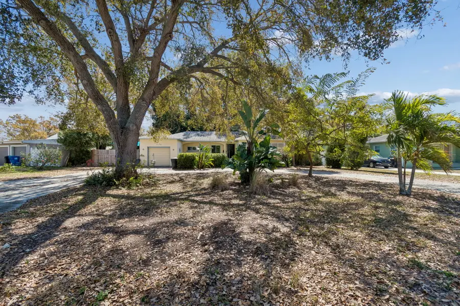 2120 Coronada Way S, Saint Petersburg, FL 33712 - #3