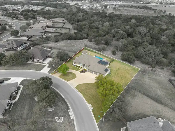 4013 Turning Leaf Drive, Nolanville, TX 76559