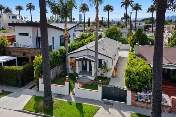 2821 S Sycamore Avenue, Los Angeles, CA 90016