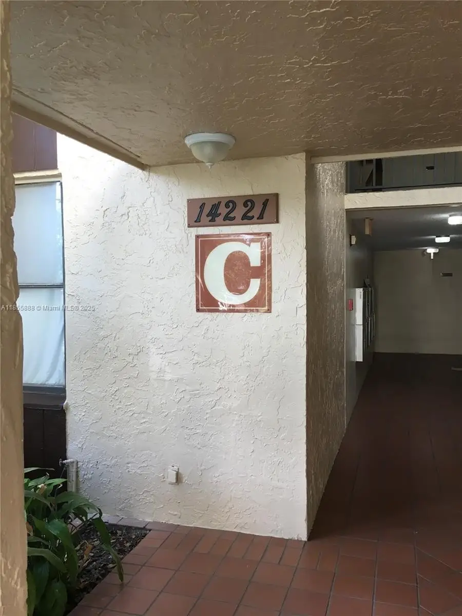 14221 N Kendall Dr #305C, Miami, FL 33186 - #3