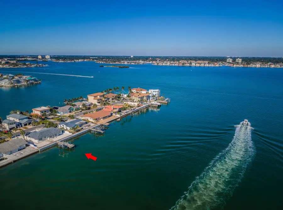 510 55th Ave, Saint Pete Beach, FL 33706 - #2