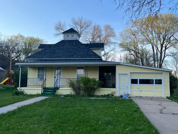 416 Brickyard Rd, SHEFFIELD, IA 50475