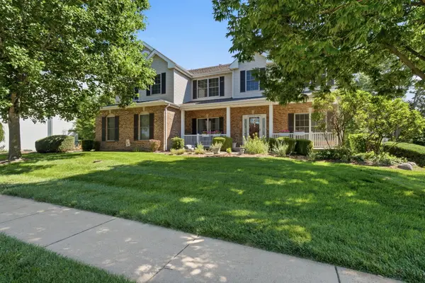 10209 Eddingham Terrace, St Louis, MO 63128
