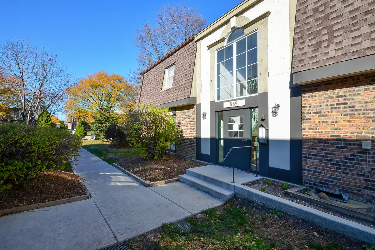 869 Trace Drive , 104, Buffalo Grove, IL 60089 - #1