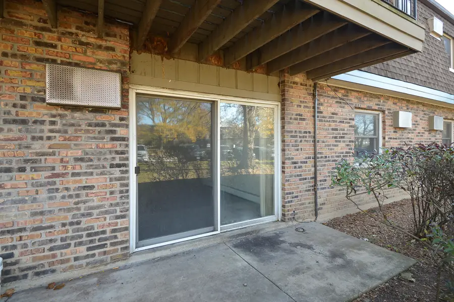 869 Trace Drive , 104, Buffalo Grove, IL 60089 - #3