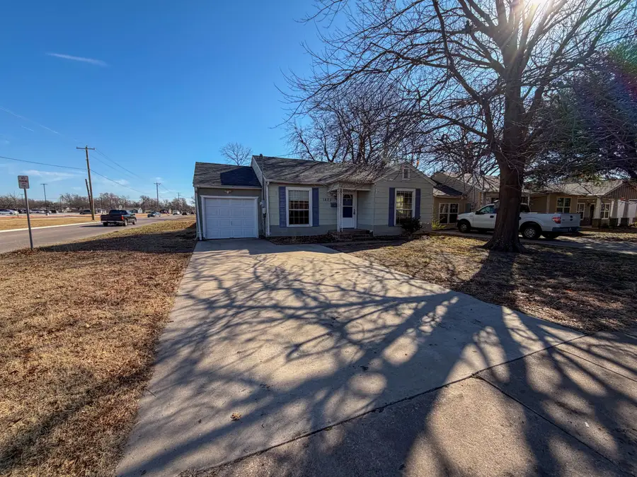 1825 N Ricketts Street, Sherman, TX 75092 - #3