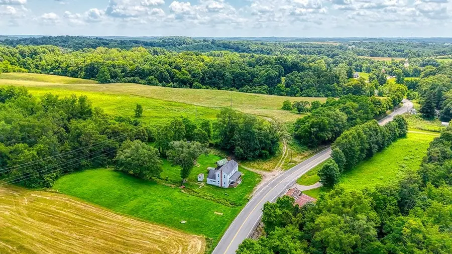 61823 Us-50, McArthur, OH 45651 - Image #2