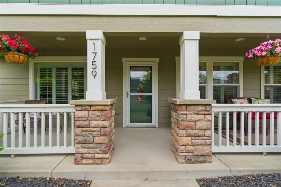 1759 N Wolfe Penn St, Liberty Lake, WA 99019 - #2
