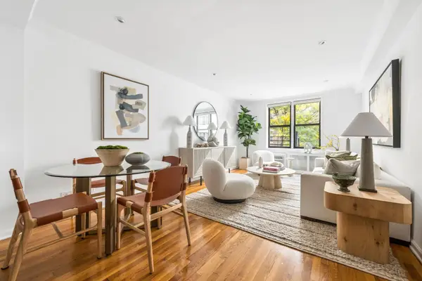 211 E 18th Street #3M, Manhattan, NY 10003