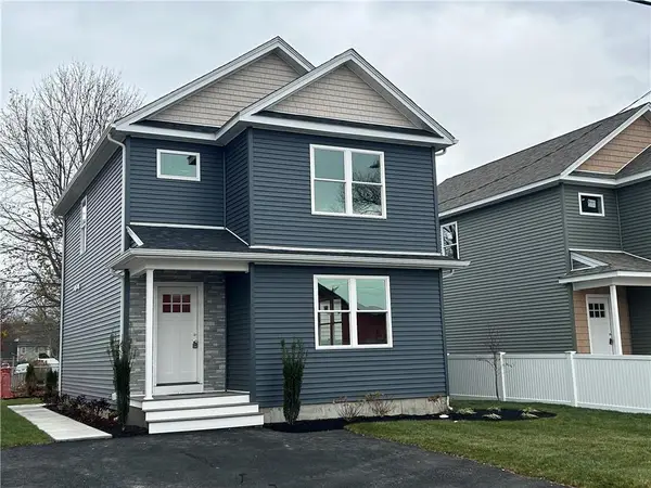 65 Cedarbrook, Pawtucket, RI 02861