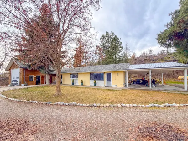 41 Eagle Ln, Kettle Falls, WA 99141