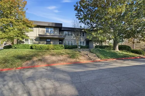 285 Lakemoore Drive Ne #B, Atlanta, GA 30342