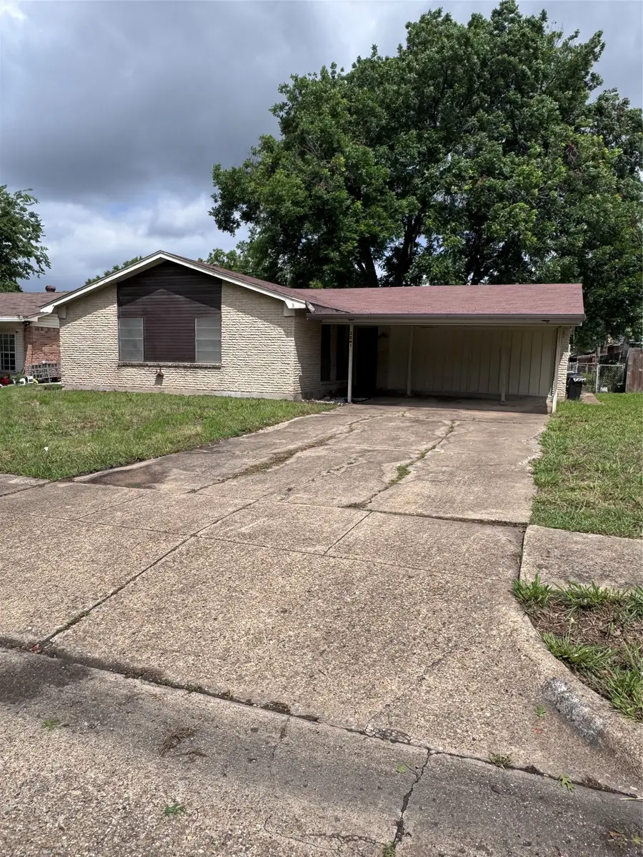3241 Santiago Drive, Mesquite, TX 75150 - #2