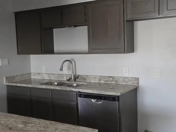 7210 NE Loop 820, North Richland Hills, TX 76180