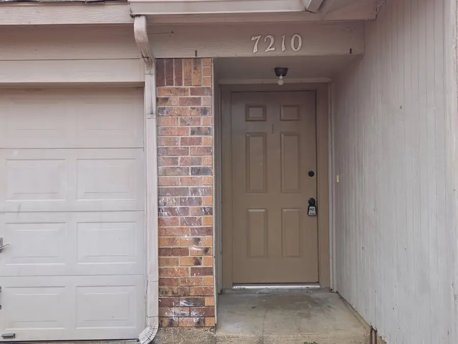 7210 NE Loop 820, North Richland Hills, TX 76180 - #3