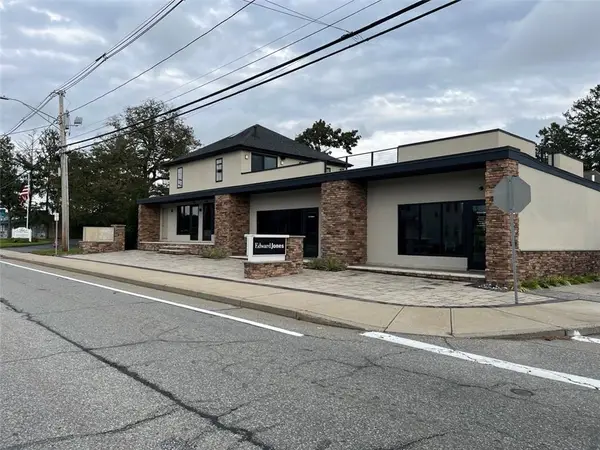 850 Main Street , 2, East Greenwich, RI 02818
