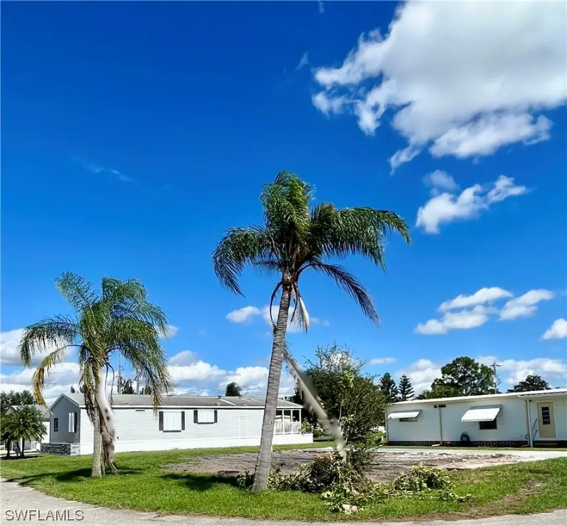 763 Knotty Pine Circle, North Fort Myers, FL 33917 - Image #2