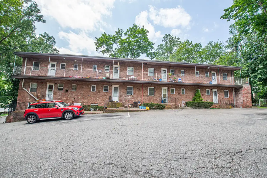 18-24 Pleasantview Ave, Bloomingdale, NJ 07403 - #2