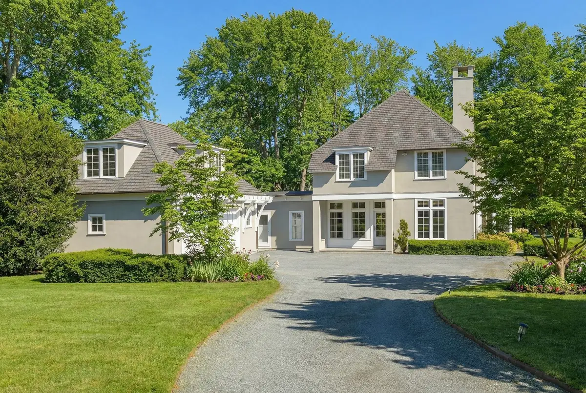 9 Ocean Lawn Lane, Newport, RI 02840 - #1