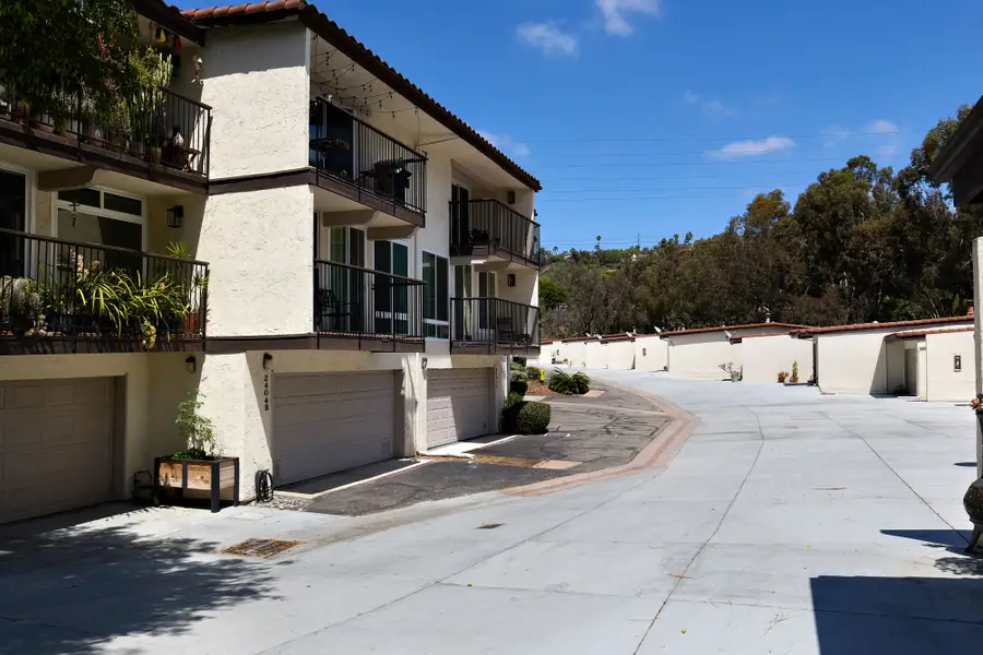 2412 Altisma Way #C, Carlsbad, CA 92009 - #3