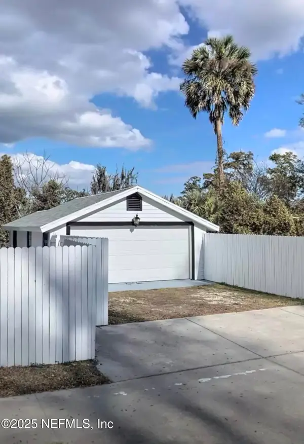 8543 Fort Caroline Road, Jacksonville, FL 32277