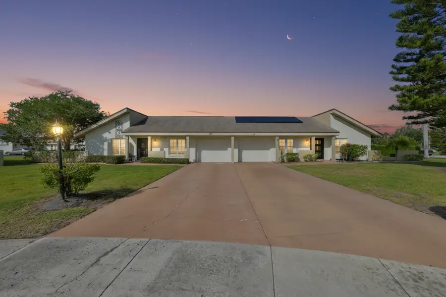 207 Islip Way, Sun City Center, FL 33573 - #2