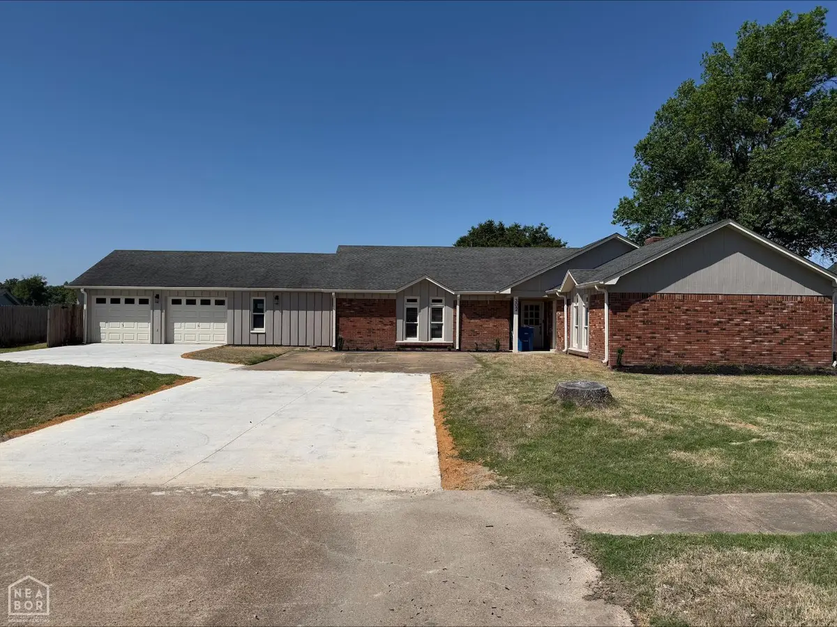302 Clement, West Memphis, AR 72301 - #1