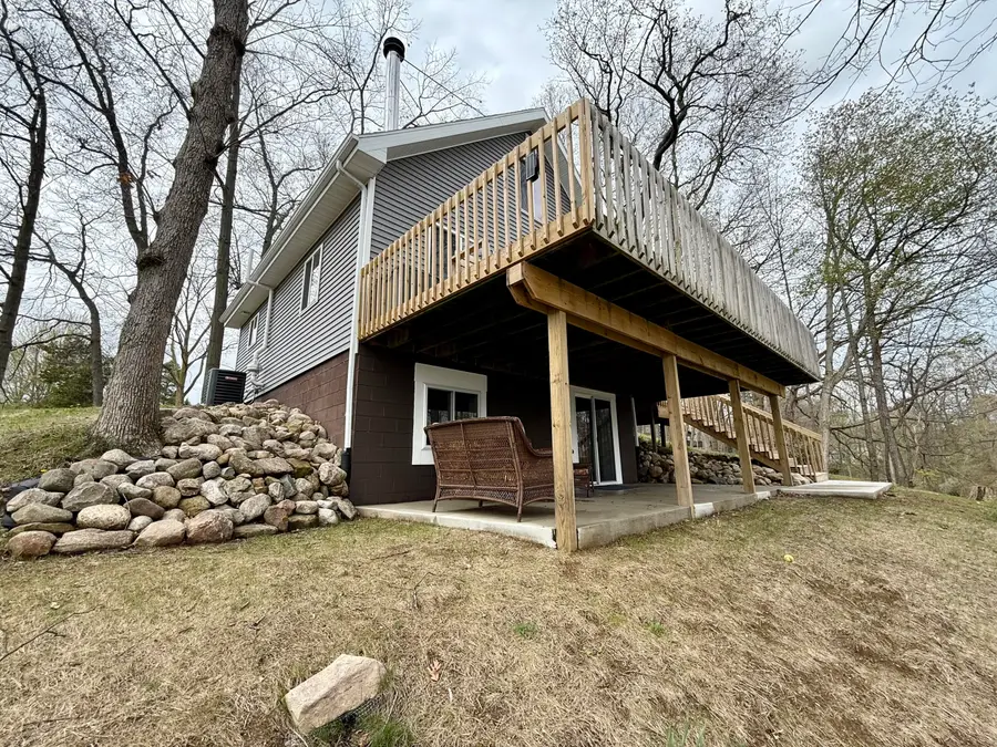 10911 Woodbrook Drive, Cement City, MI 49233 - Image #3