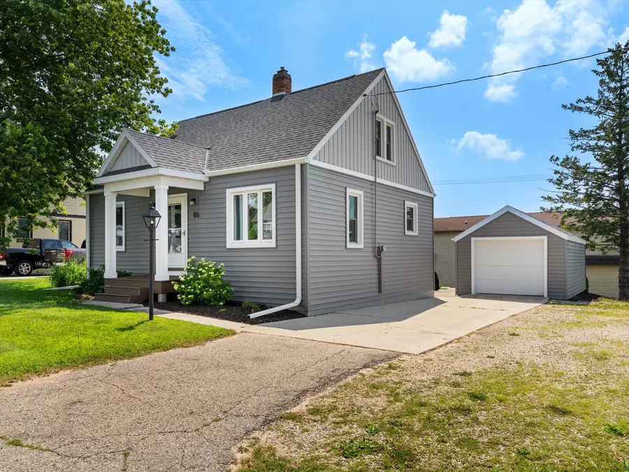 84 E North Water Street, Algoma, WI 54201 - #3