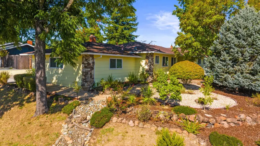 5101 Cocoa Palm Way, Fair Oaks, CA 95628 - Image #3