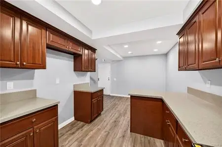 24110 Western Avenue #E, HC, CA 90710