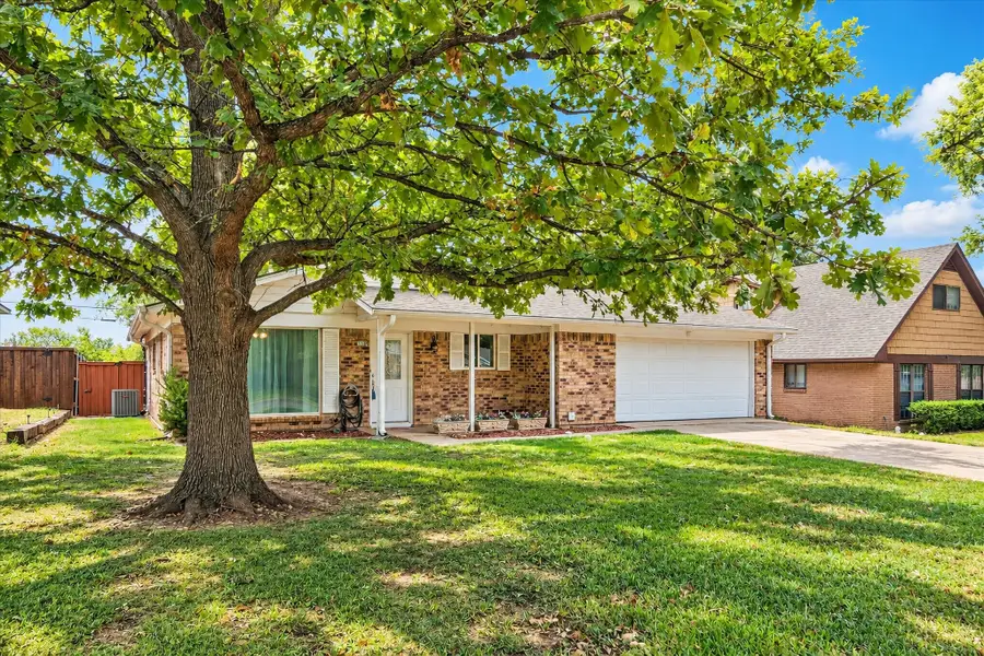 1109 S Valentine Drive, Sherman, TX 75090 - #2