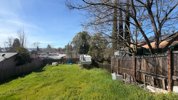 4197 Foothill Drive, Lucerne, CA 95458