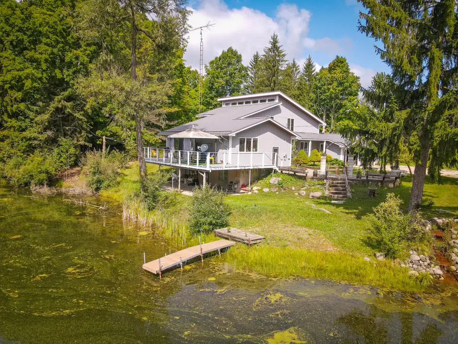 5260 N Hockaday Road, Gladwin, MI 48624 - #3