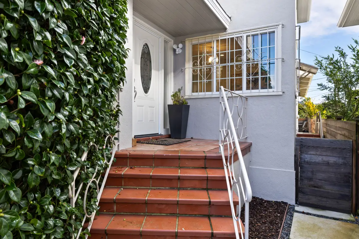 30 Constanso Way, San Francisco, CA 94132 - Image #1