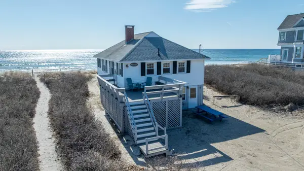 37 Fortunes Rocks Road, Biddeford, ME 04005