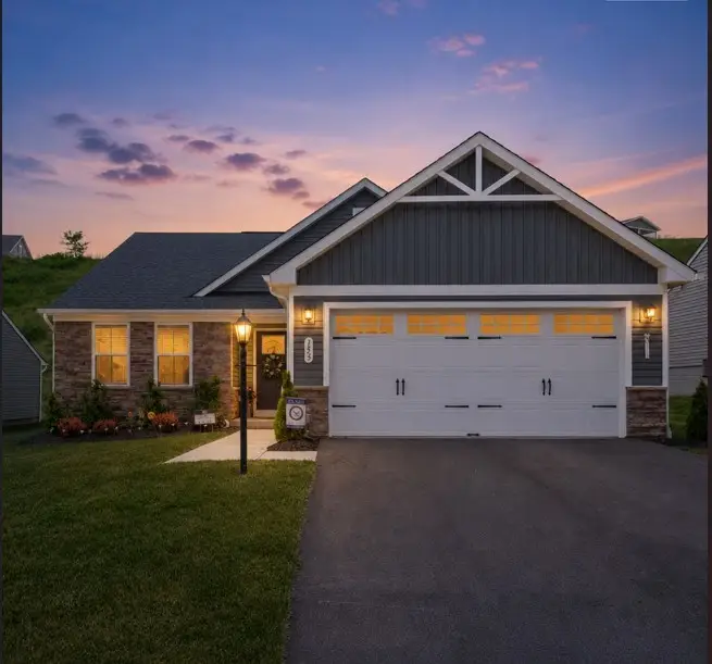 153 Olivia Dr., Monaca, PA 15061 - #1