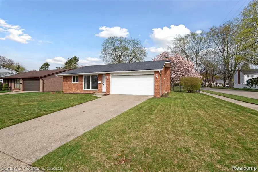 14374 Ramblewood Street, Livonia, MI 48154 - #2
