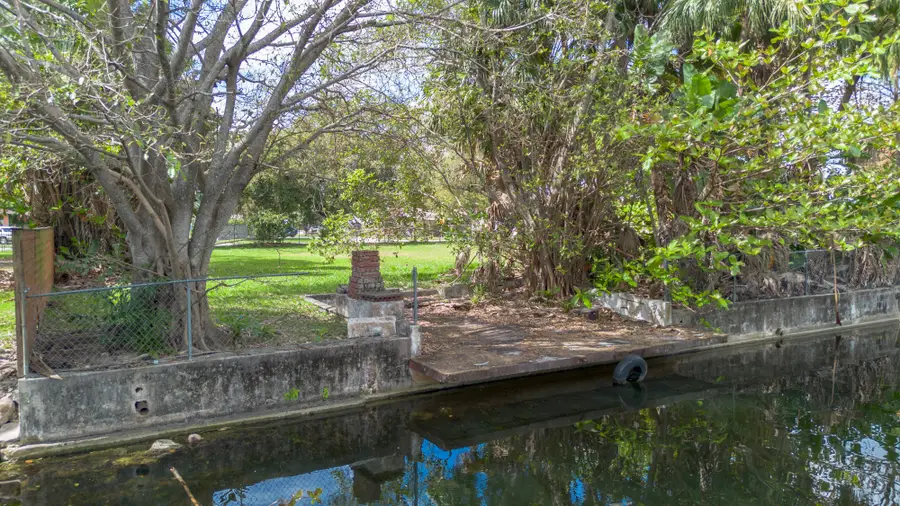 11701 W Biscayne Canal Rd, Miami, FL 33161 - #3