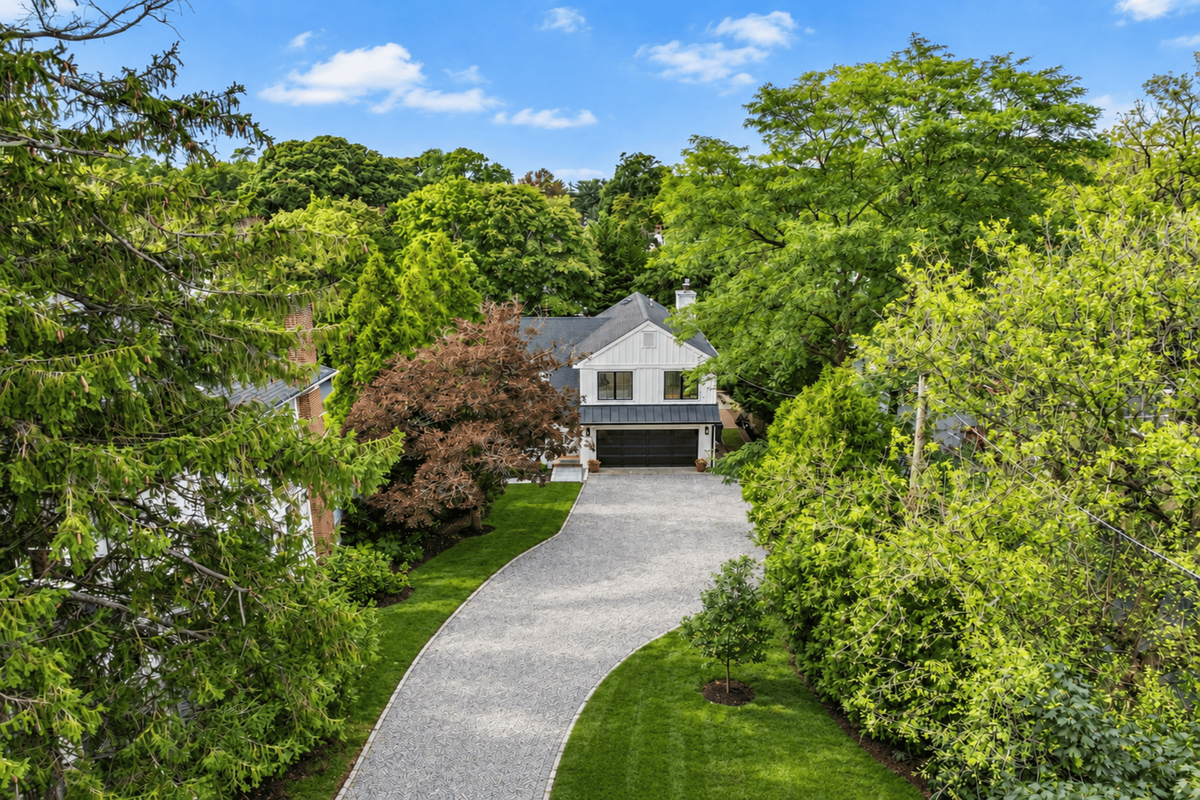 547 River Road, Fair Haven, NJ 07704 - #1