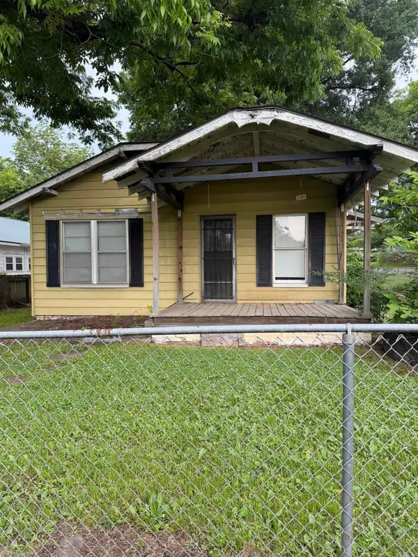 511 Oak Street, Morrilton, AR 72110