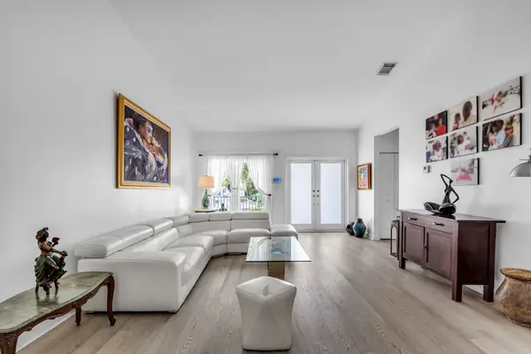 14023 SW 132nd Ave, Miami, FL 33186