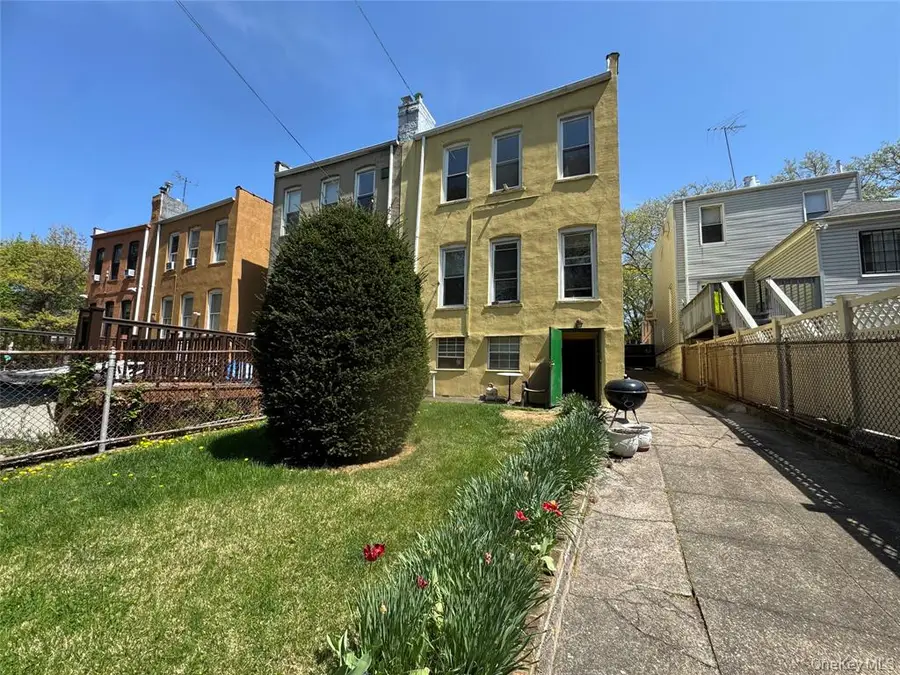 82-72 88th Place, Glendale, NY 11385 - #2