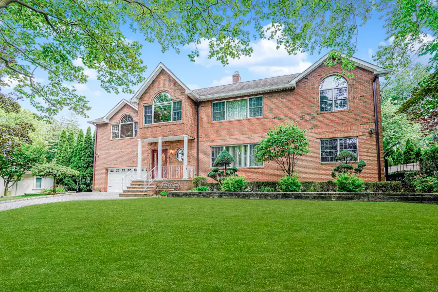 74 Longfellow Avenue, Staten Island, NY 10301 - Image #2