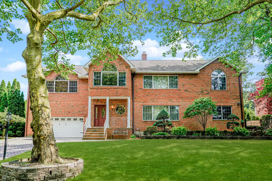 74 Longfellow Avenue, Staten Island, NY 10301 - Image #3